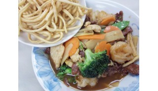 Triple Delicacy Pan Fried Noodles (Canton style)